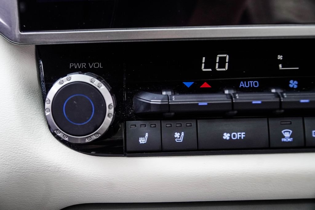 Used 2022 Blue Toyota Capstone image 31