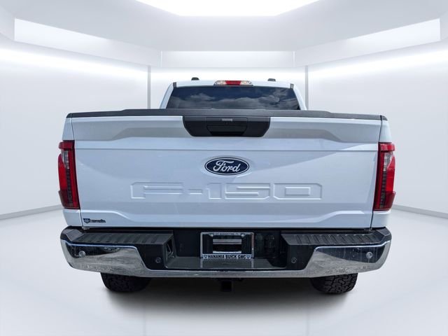 Used 2025 White Ford XLT image 4