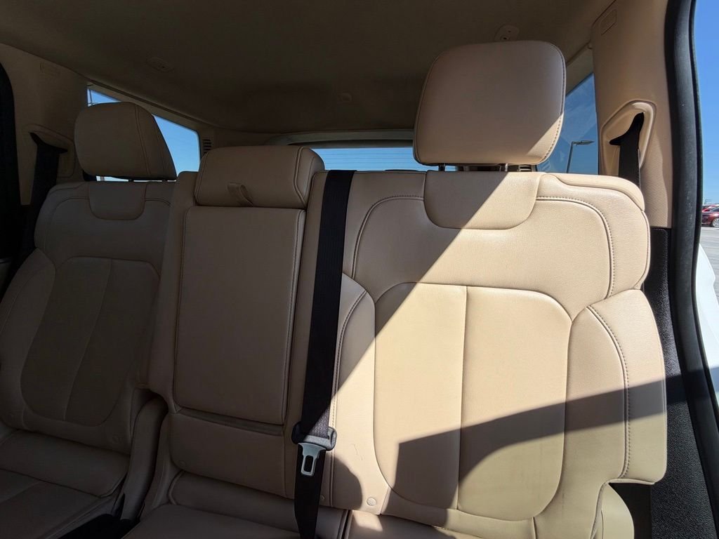 Used 2021 White Jeep Limited image 10