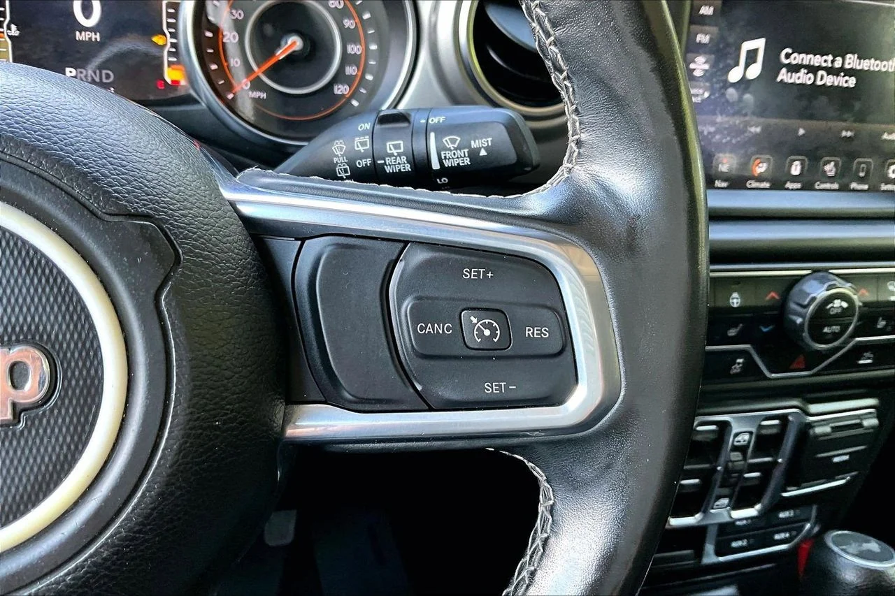 Certified Used 2022 Black Jeep Sahara image 29