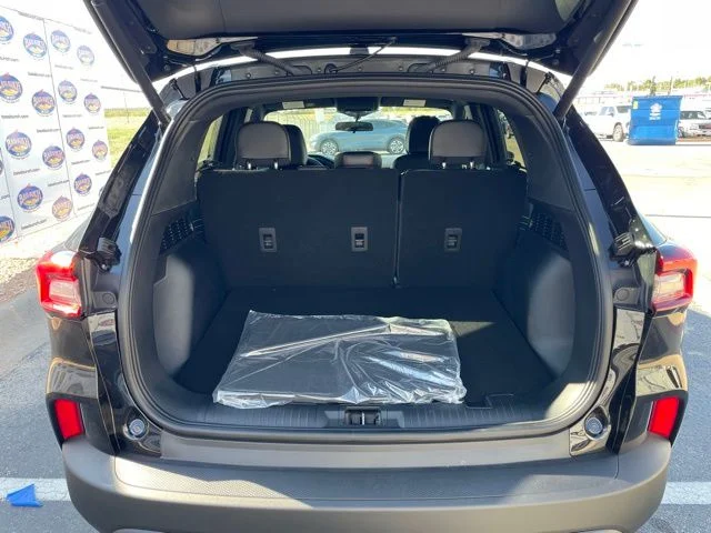 2026 Ford Escape ST-Line - Photo 6