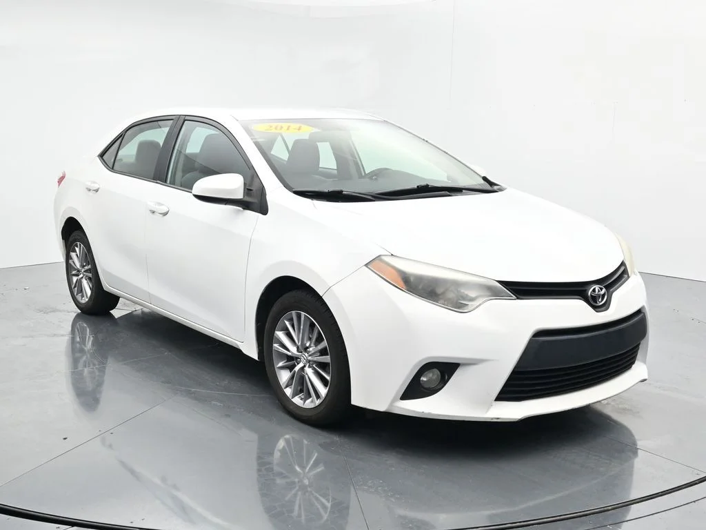 Used 2014 White Toyota LE Plus image 2