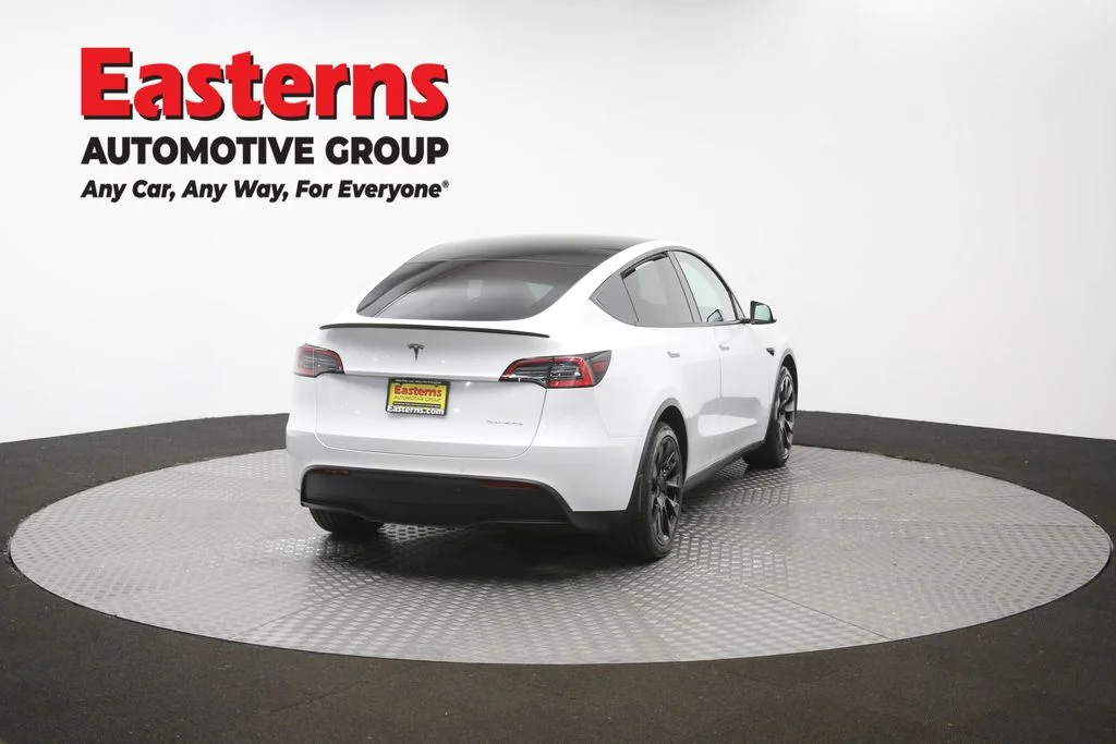 Used 2021 White Tesla Long Range image 35