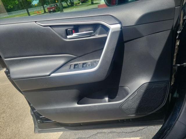 Certified Used 2021 MIDNIGHT BLACK METALLIC Toyota  image 12
