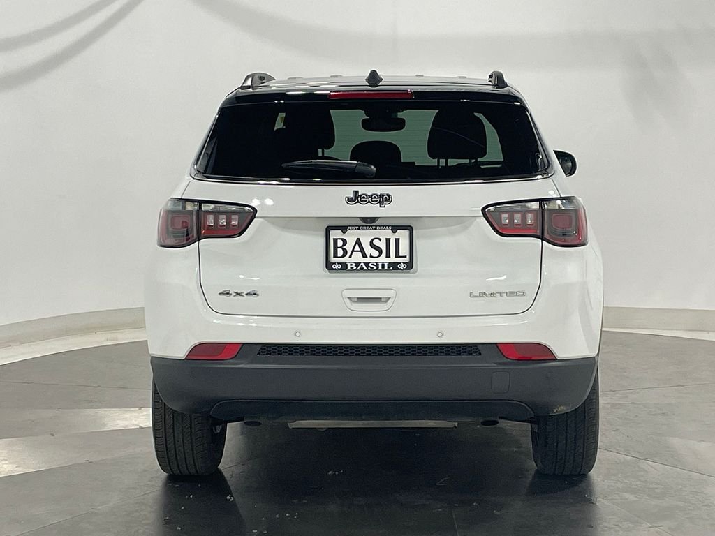 Used 2026 White/off-white Jeep Limited image 12