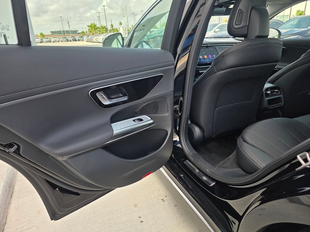New 2026 Black Mercedes-Benz E 350 image 42