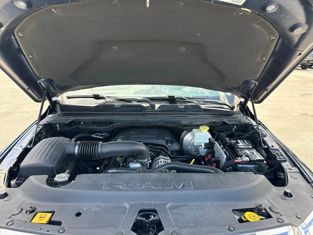 Certified Used 2020 Blue Ram Laramie image 27
