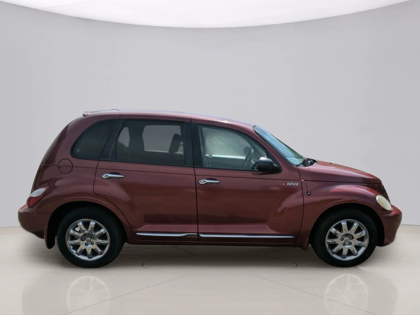 Used 2008 Red Chrysler  image 8