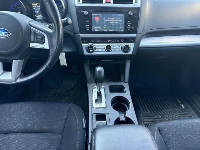 Used 2015 Silver Subaru 2.5i image 11