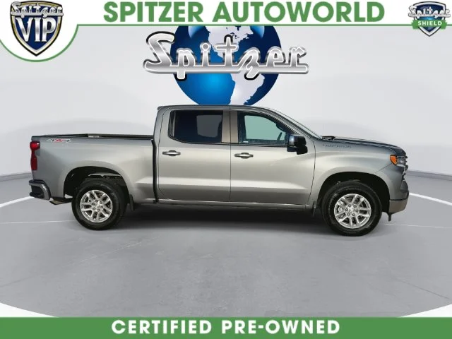 Used 2024 Gray Chevrolet LT image 17