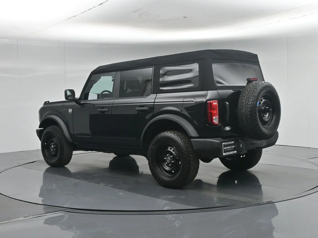 New 2026 Shadow Black Ford Big Bend image 6