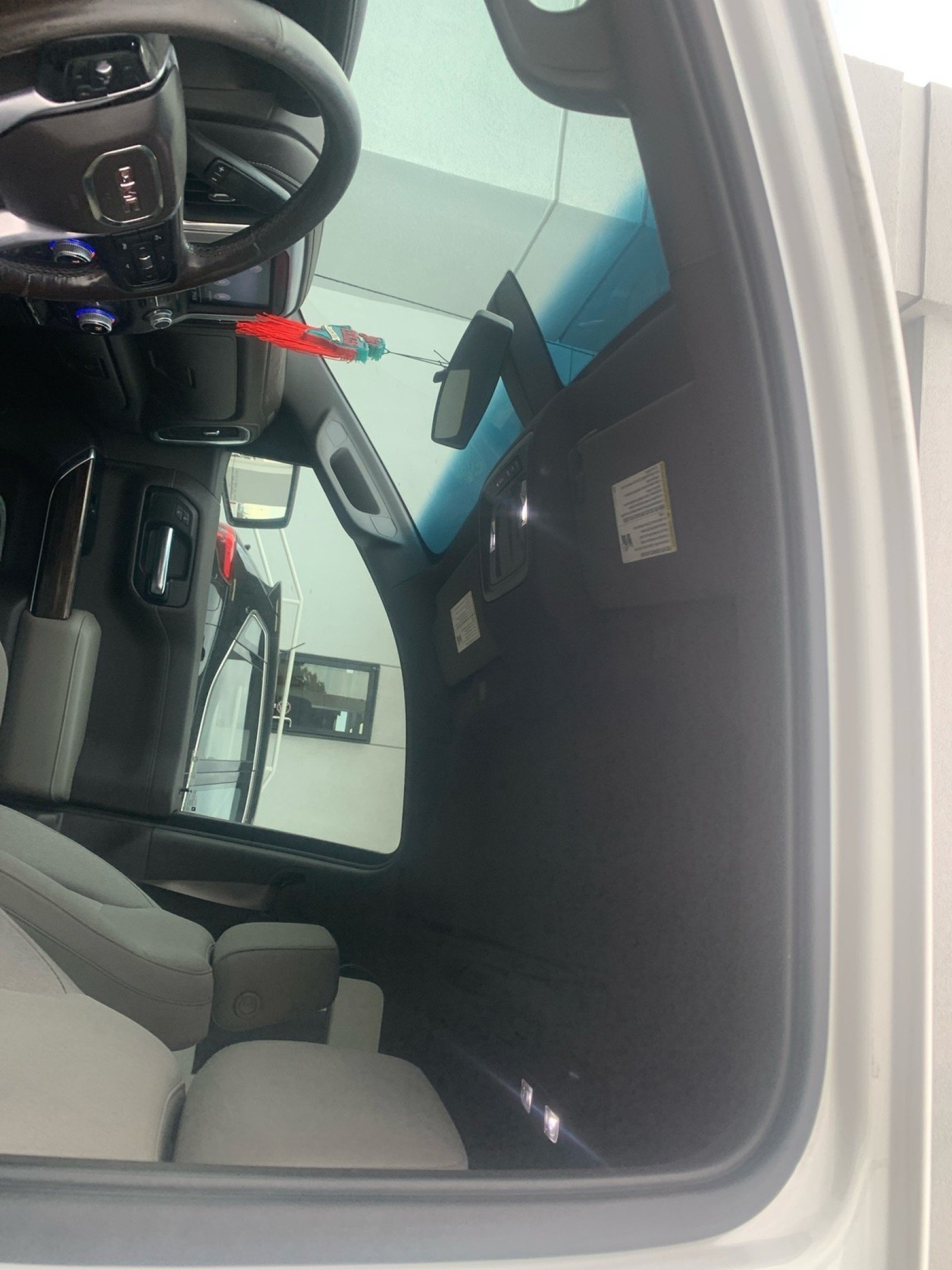 2020 GMC Sierra 1500 photo 20 of 22