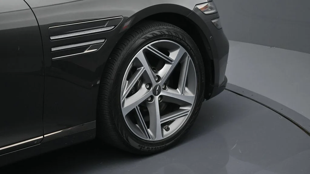 Certified Used 2023 Gray Genesis 2.5T image 6