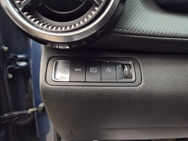2025 Chevrolet Equinox LT - Photo 16