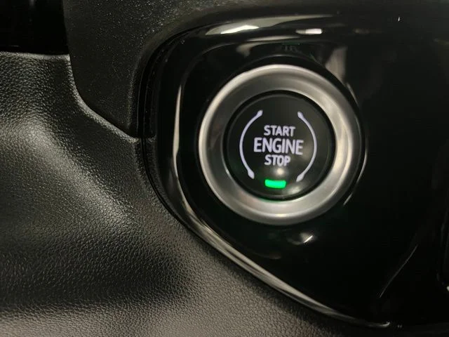 Used 2024 White Chevrolet RST image 31