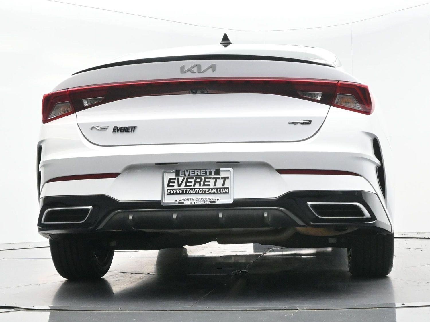 Used 2022 Glacial White Pearl Kia GT-Line image 48