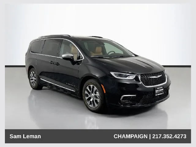2025 Chrysler Pacifica PHEV