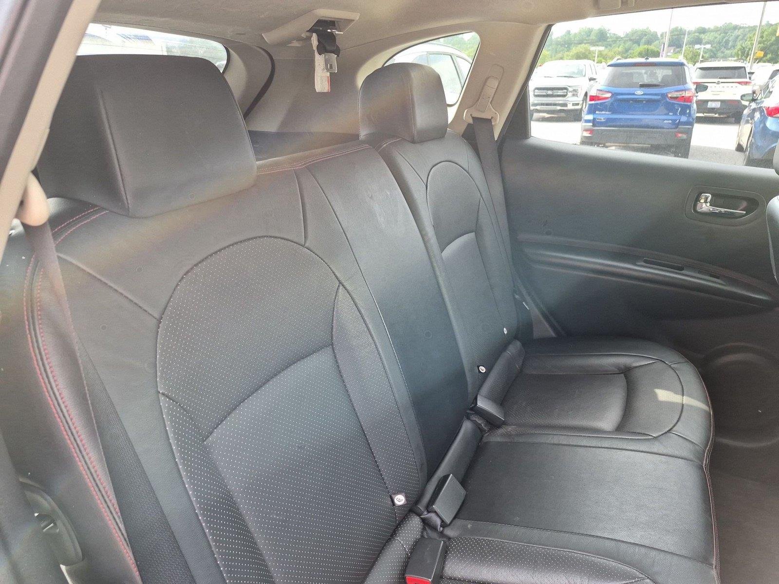 Used 2012 Platinum Graphite Nissan SL image 35