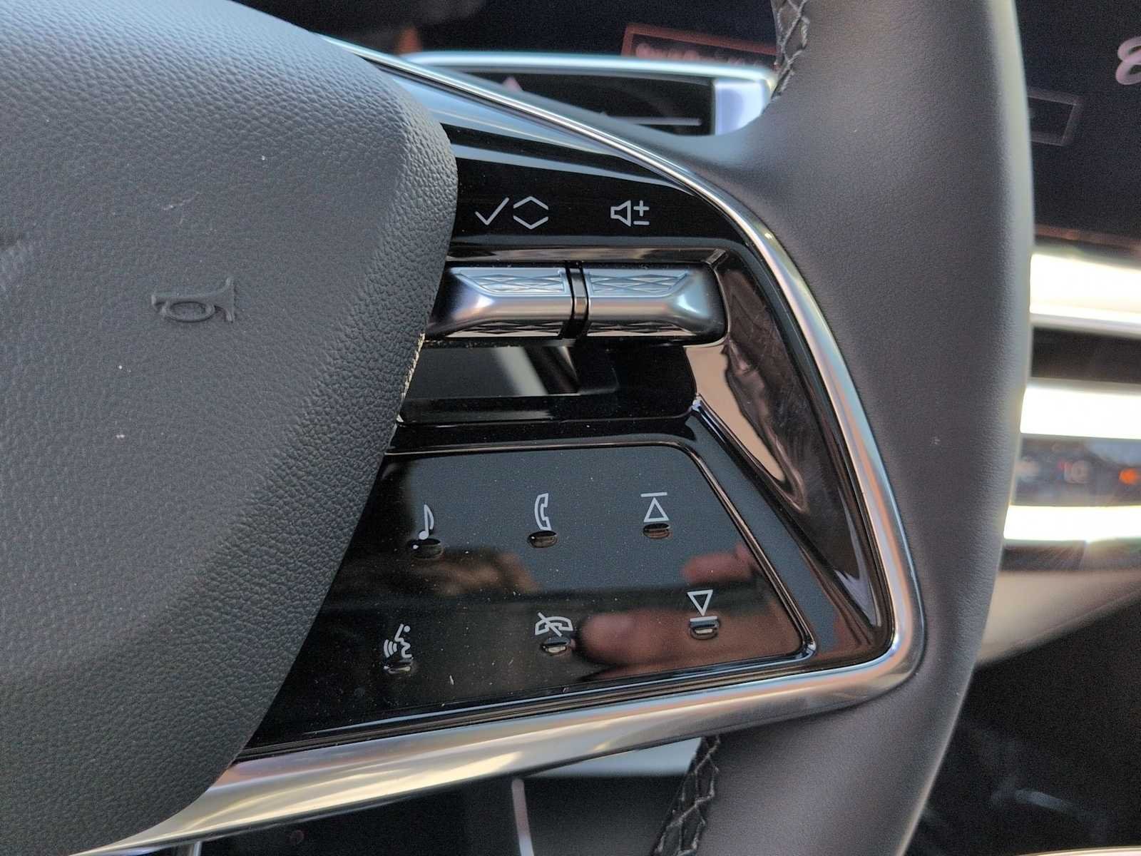 2026 Cadillac LYRIQ Sport - Photo 16