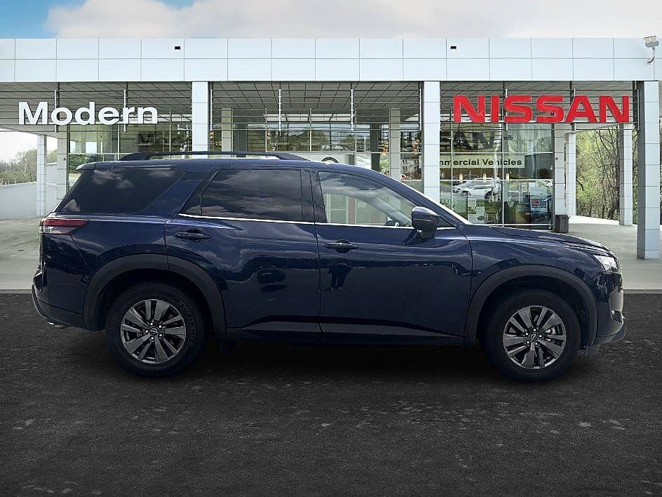 Used 2024 Deep Ocean Blue Pearl Nissan SV image 6