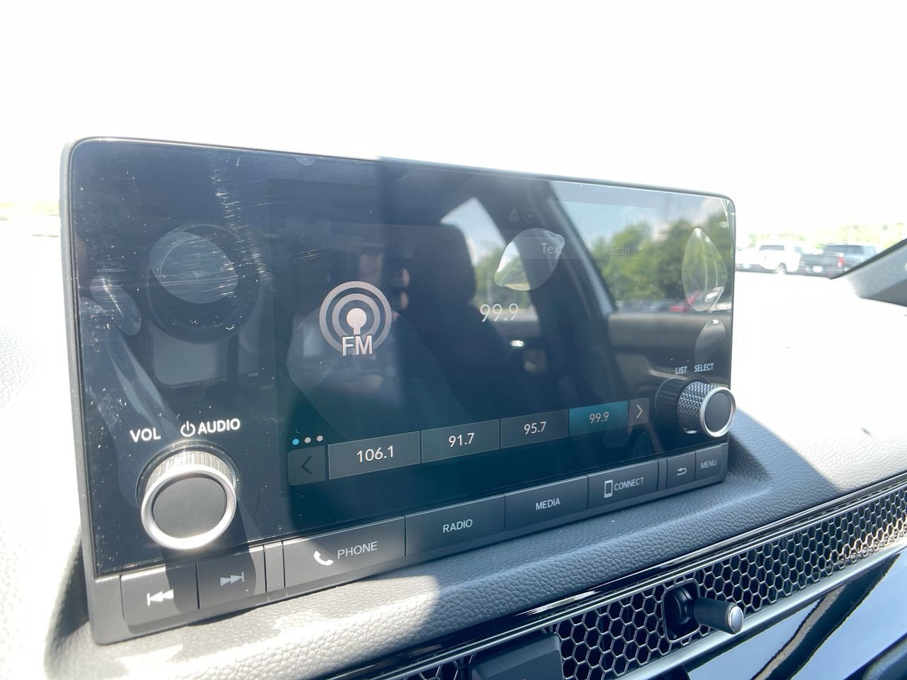 2025 Honda Civic Hatchback Sport - Photo 15