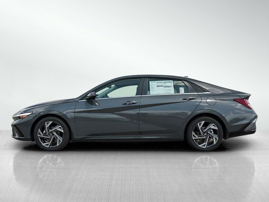 New 2026 Ecotronic Gray Hyundai Limited Sedan FWD image 28