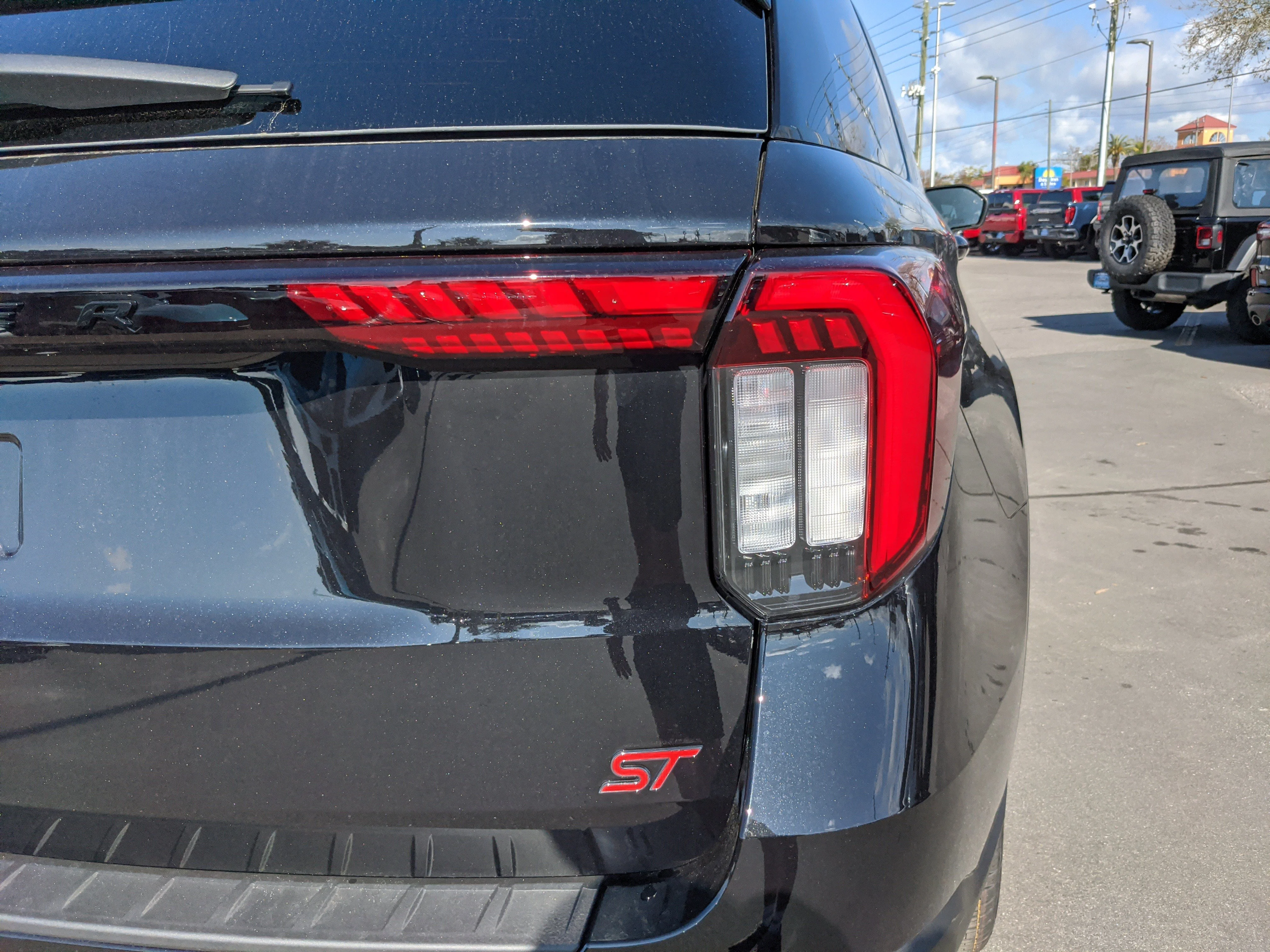 New 2026 Agate Black Metallic Ford ST image 11