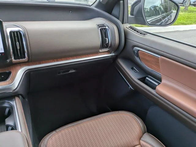 New 2026 Gray Ford King Ranch image 17