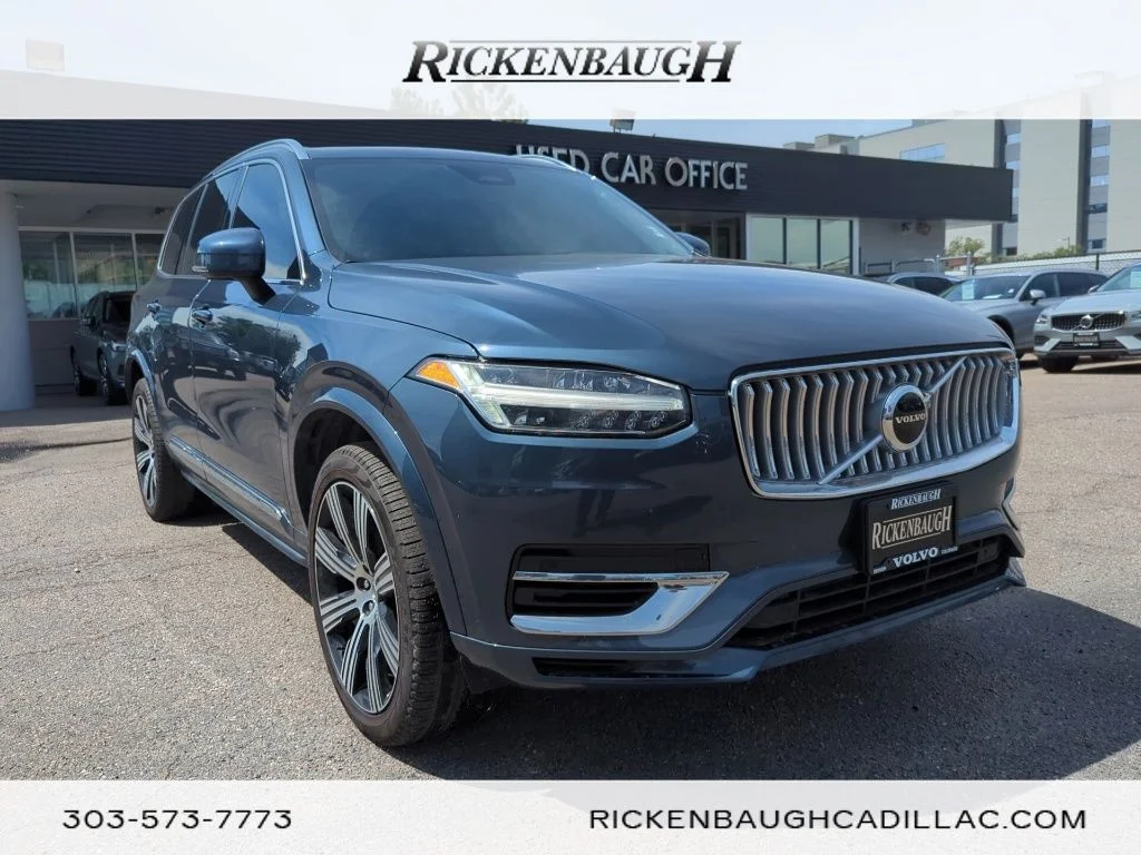 2025 Volvo XC90 T8 Recharge Core Bright 4WD's photo