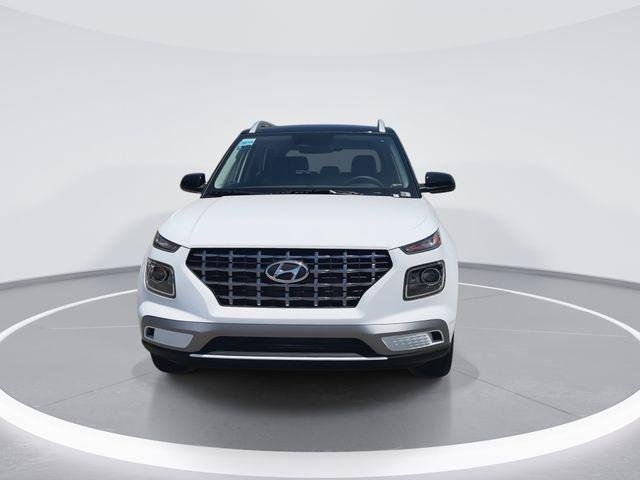New 2026 White Hyundai SEL w/Two-Tone Roof image 3