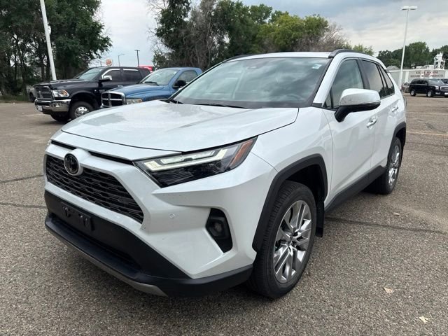 Used 2024 Off-white Toyota Limited image 9