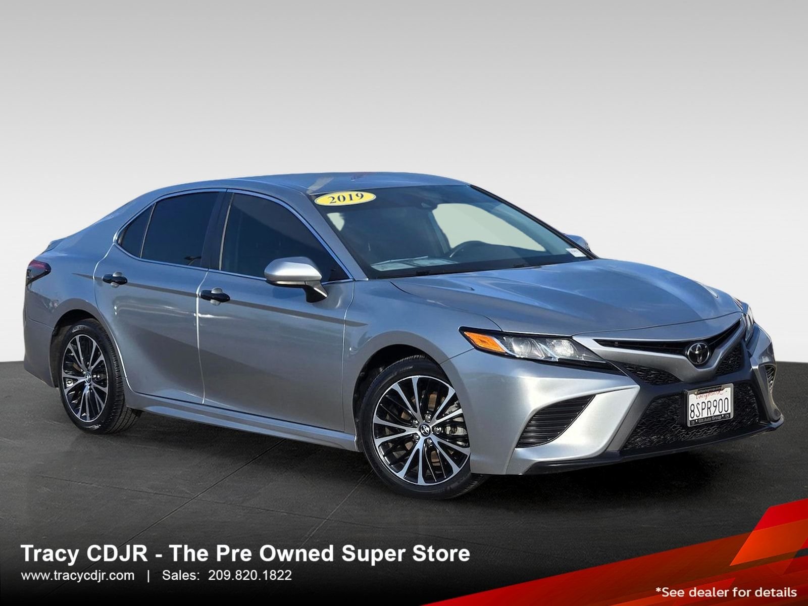 2019 Toyota Camry SE