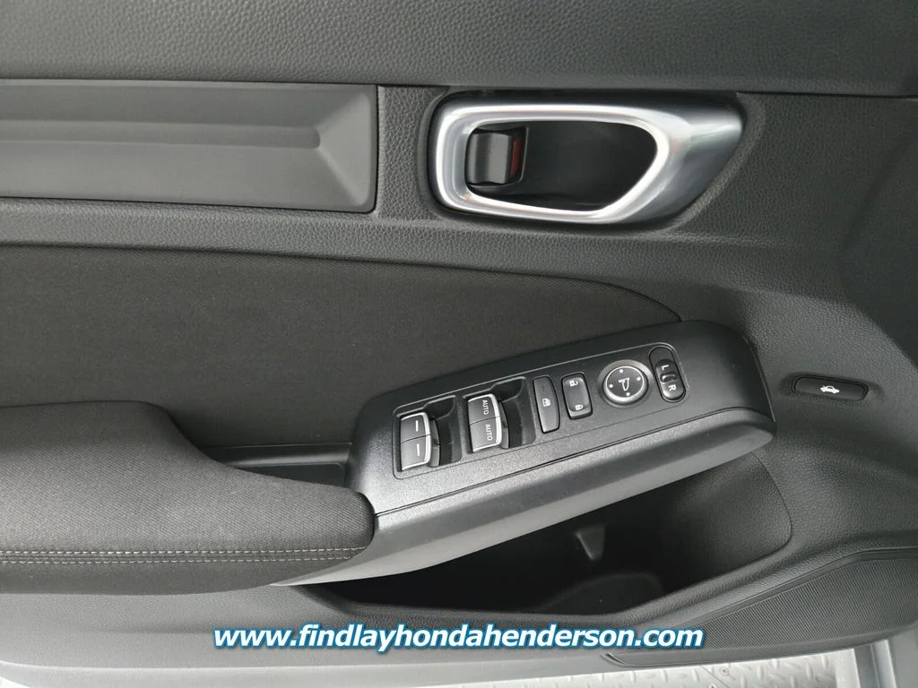 Certified Used 2025 Solar Silver Metallic Honda Sport image 23