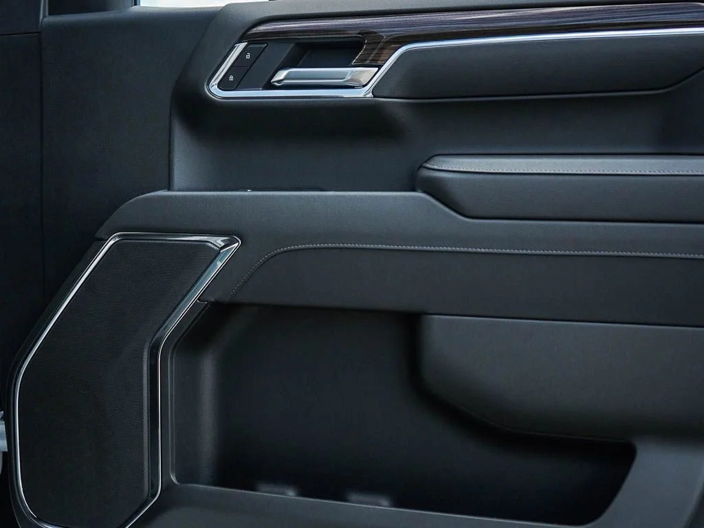 New 2026 Summit White Chevrolet LT image 7