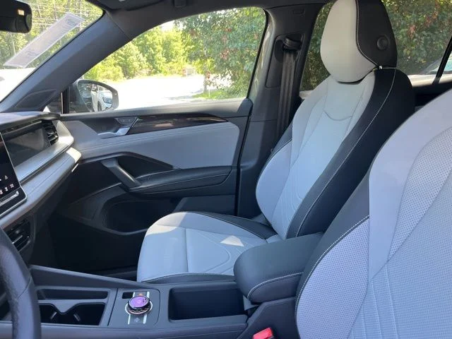 New 2026 Green Volkswagen 2.0T SE R-Line Black image 22