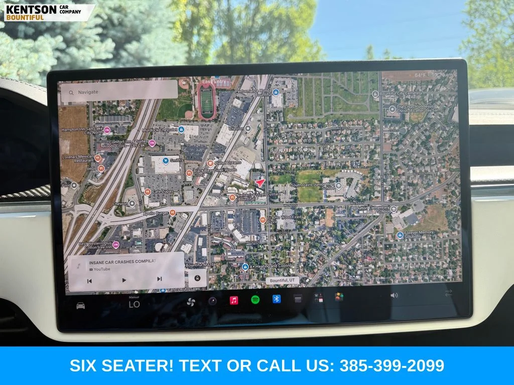 Used 2022 White Tesla Plaid image 26