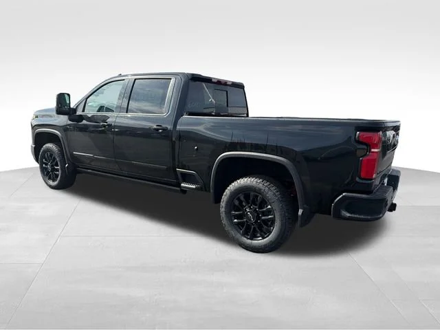 New 2026 Black Chevrolet High Country image 3