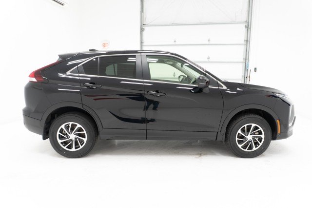 2026 Mitsubishi Eclipse Cross ES - Photo 4