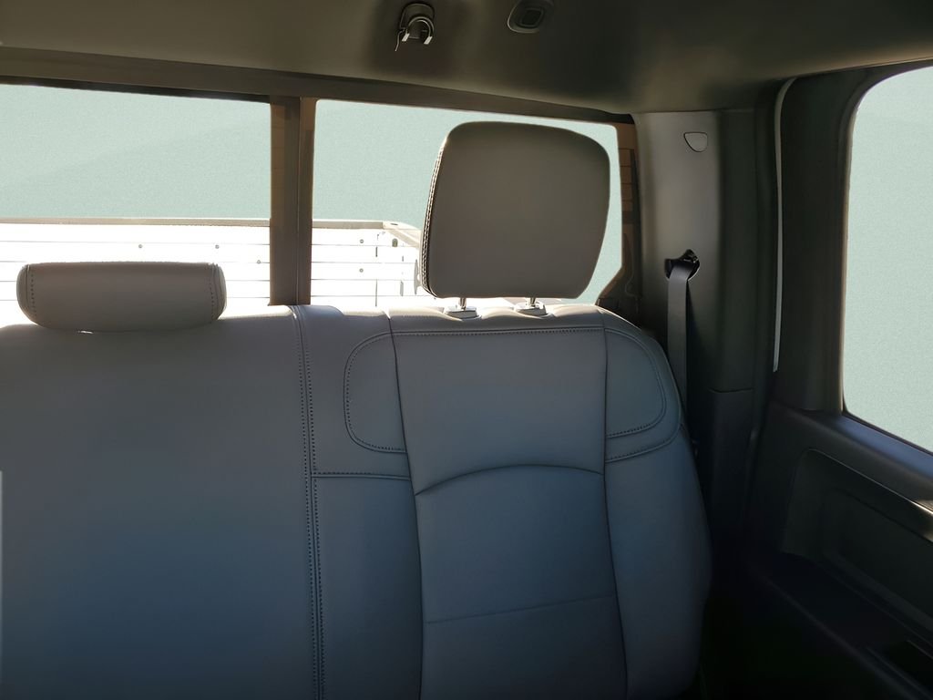 2026 RAM 2500 Tradesman - Photo 14