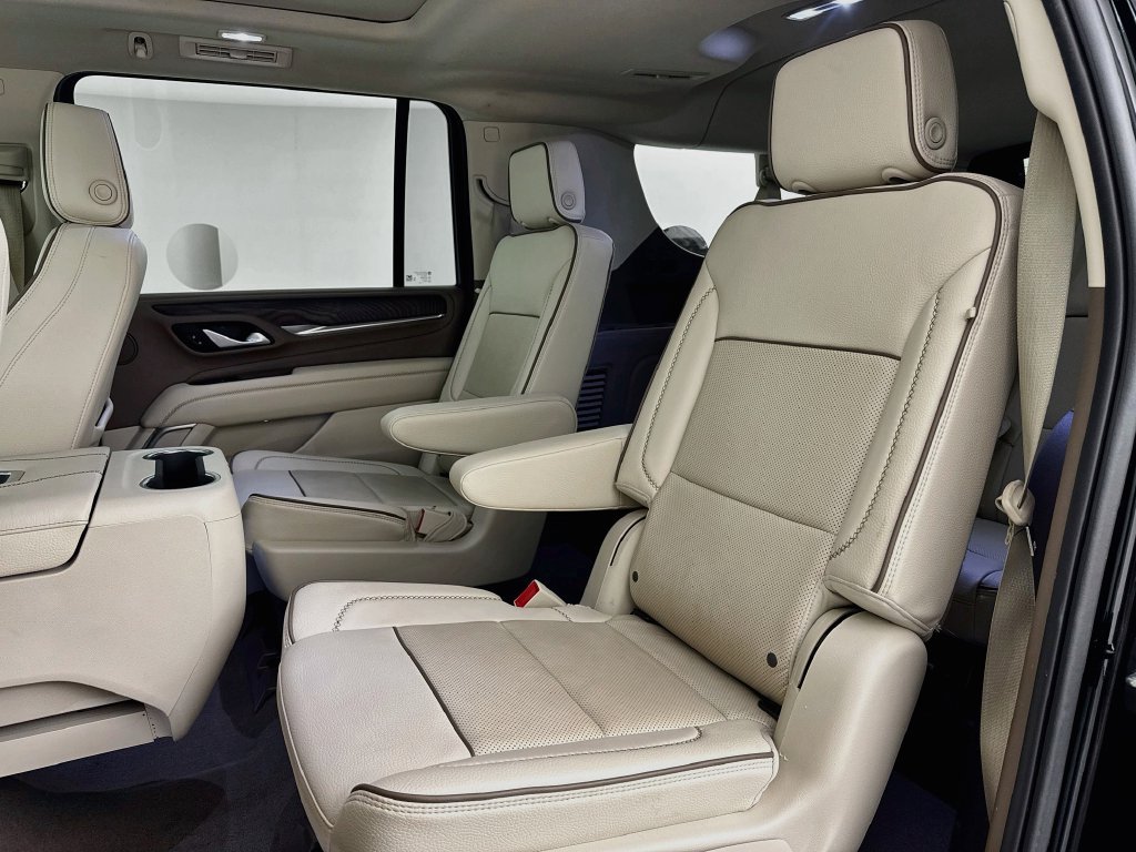 Used 2022 Black GMC Denali image 24