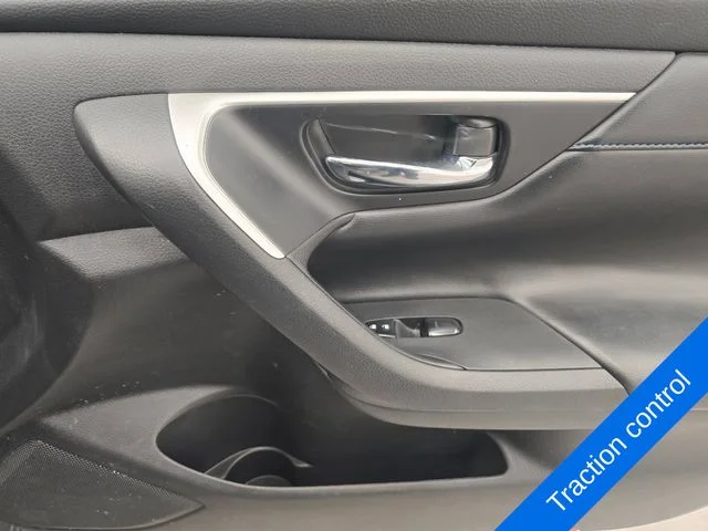 Used 2016 Gun Metallic Nissan 2.5 SR image 11