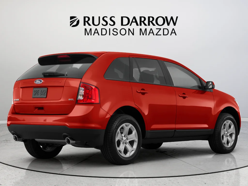 Used 2014  Ford SEL image 3