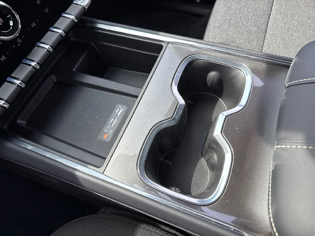 2026 GMC Acadia Elevation - Photo 28