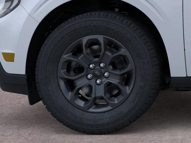 New 2026 Space White Metallic Ford XLT image 45