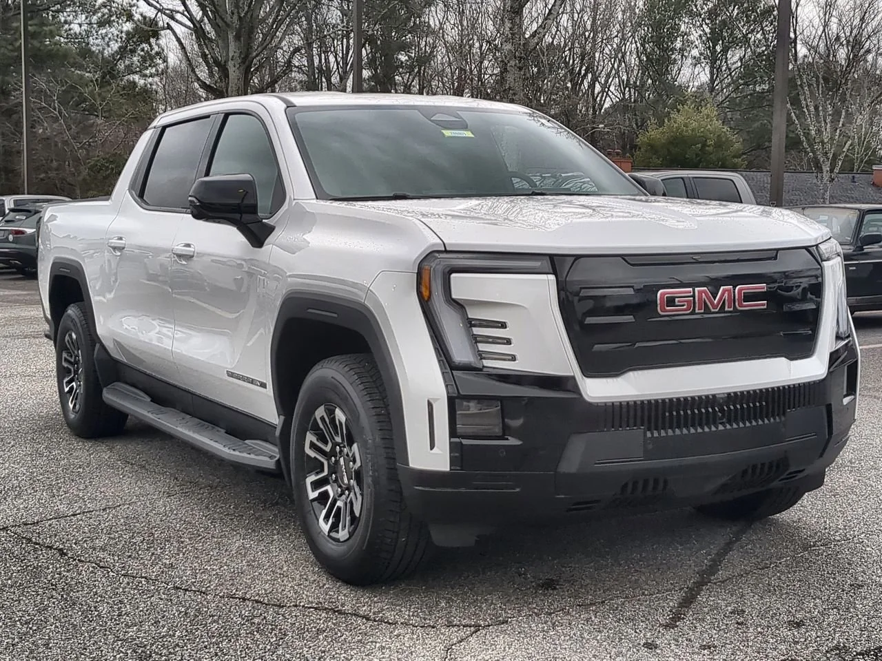 New 2026 Summit White GMC Elevation Extended Range image 2