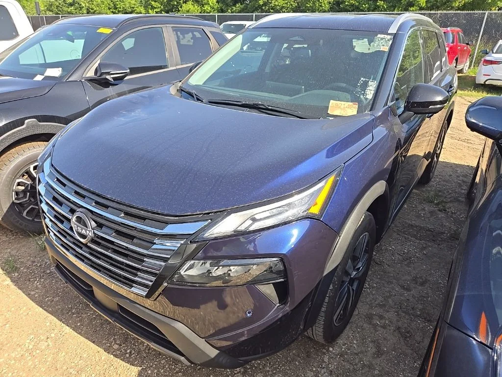 Used 2026 Blue Nissan SL image 1