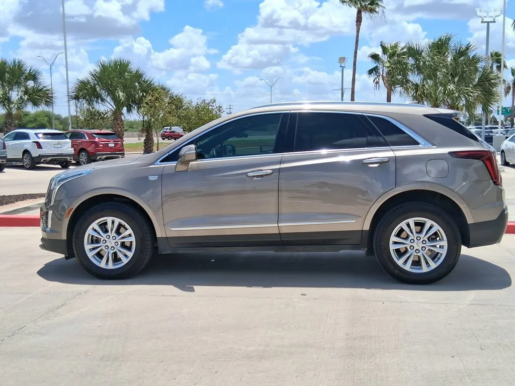 Used 2023 LATTE METALLIC Cadillac FWD Luxury image 3
