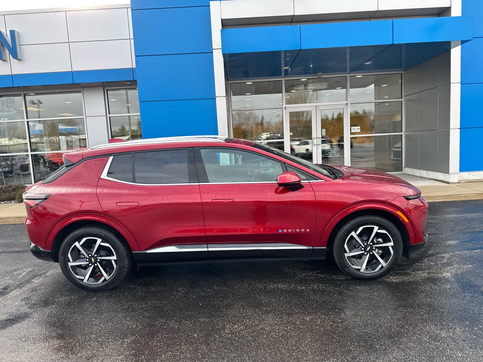 2024 Chevrolet Equinox EV LT