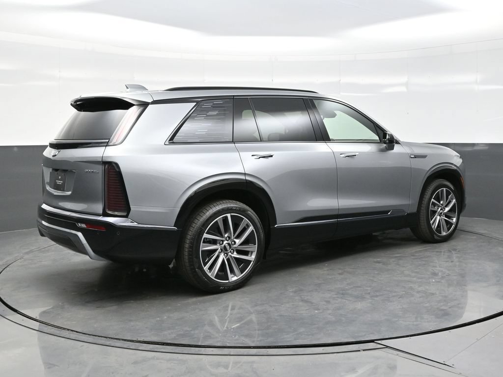 2026 Cadillac VISTIQ Sport - Photo 7