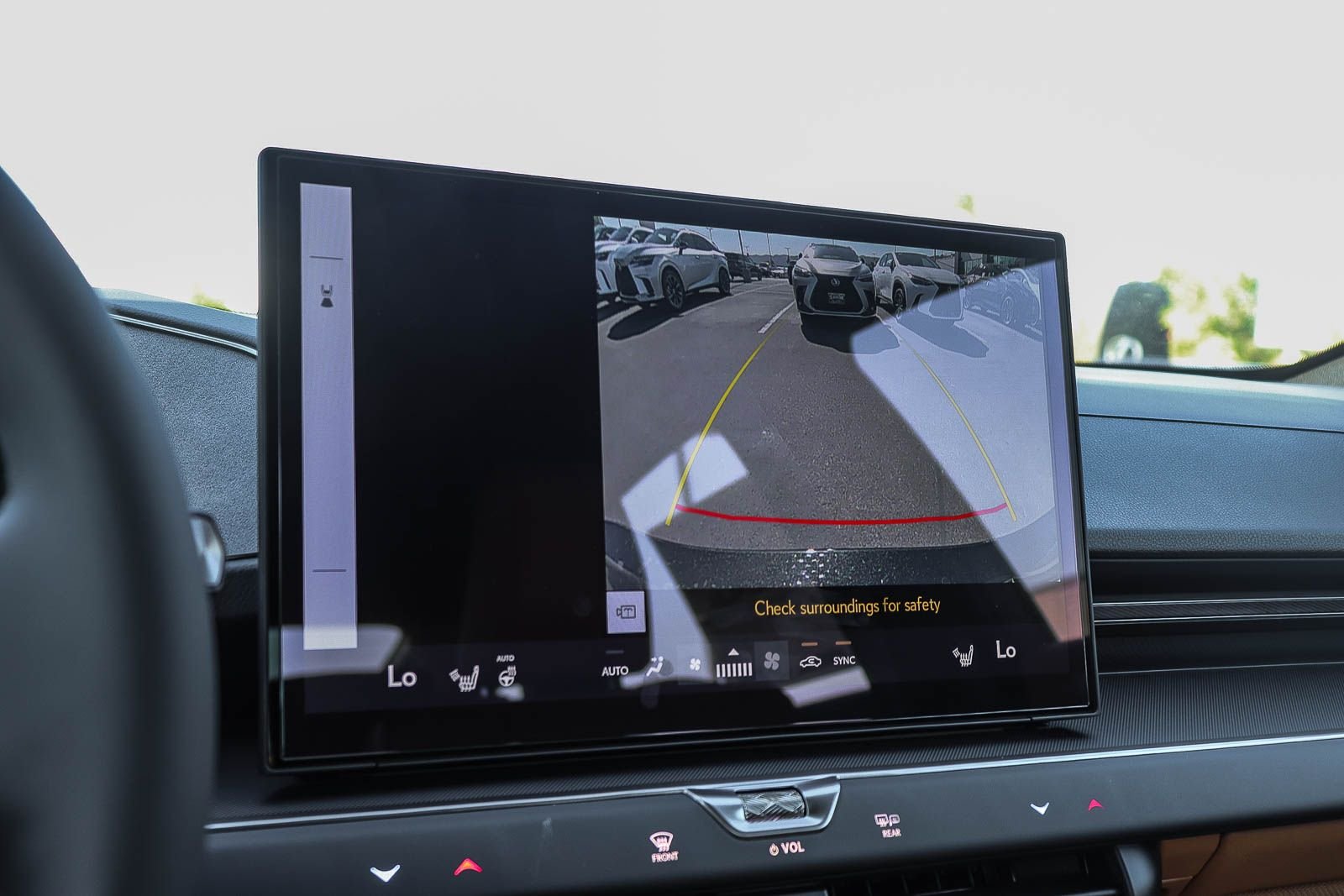 New 2026 Caviar Lexus ES 500e PREMIUM AWD image 30